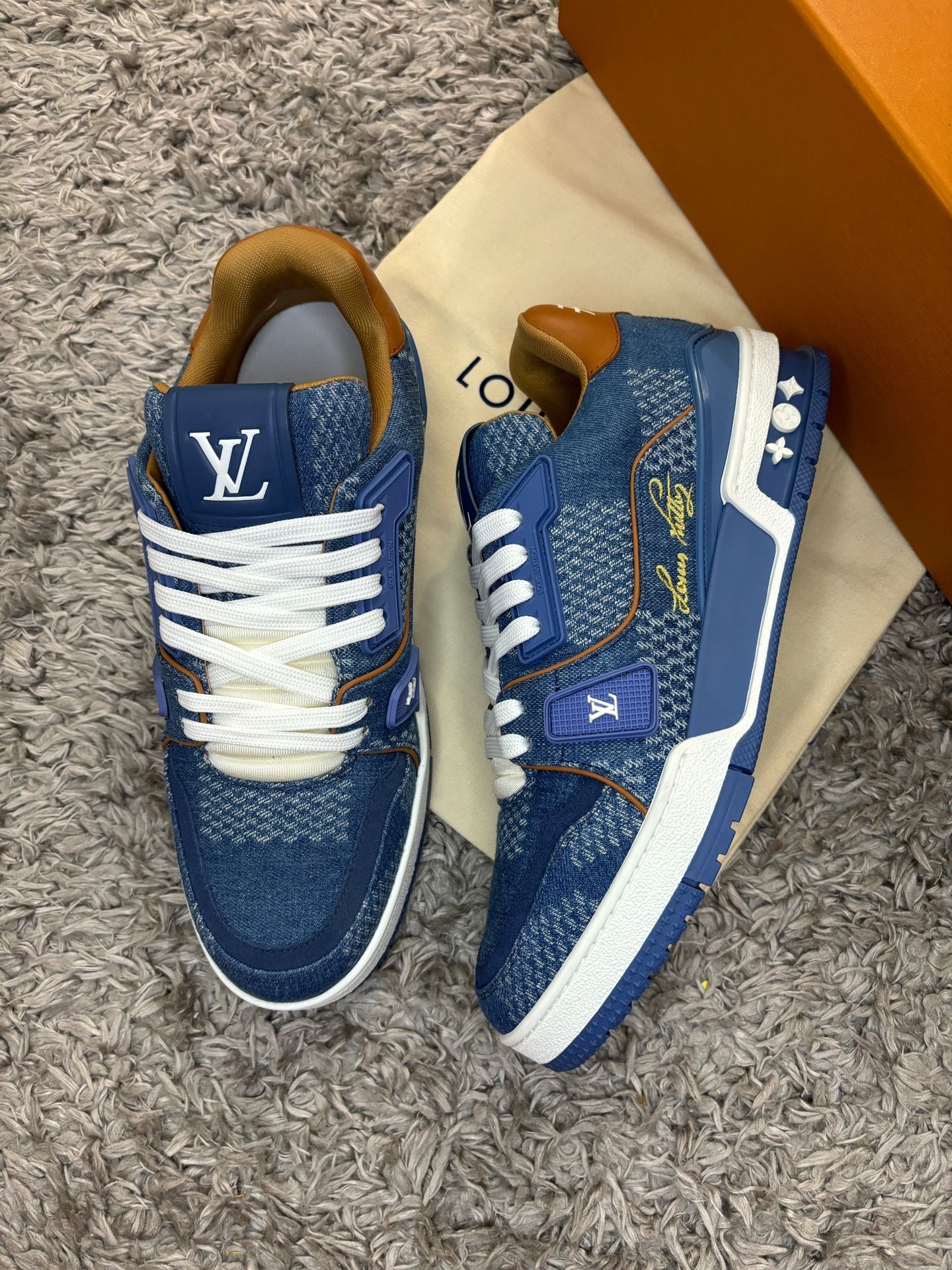 Shoes Louis Vuitton Size 6