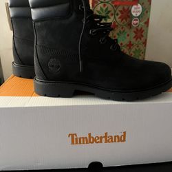 Timberland Woman Size 6