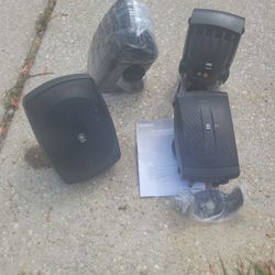 4 Yamaha Outdoor Speakers 