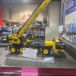 Lego Technic 42108 Mobile Crane