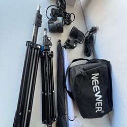 NEEWER 2x light setup photography video kits black/white umbrellas