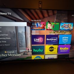 🌟 TCL 65” 6-Series 4K UHD Roku Smart TV (65R615) – Like New w/ Box 🌟