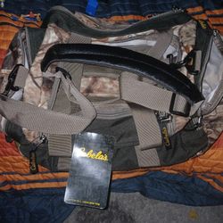 Brand New Cabelas Multi Pocket Duffle Bag!