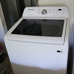 Samsung 4.5 cu.ft Top Load Washer – Excellent Condition