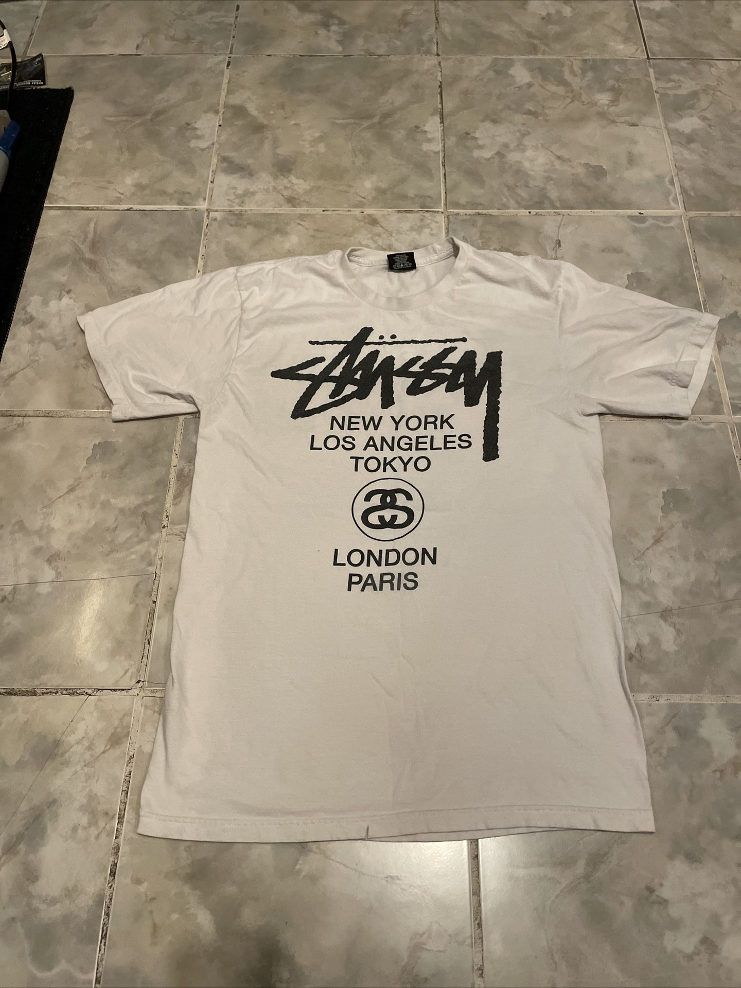 Stussy World Tour T Shirt Mens Size M White Graphic Print Short 