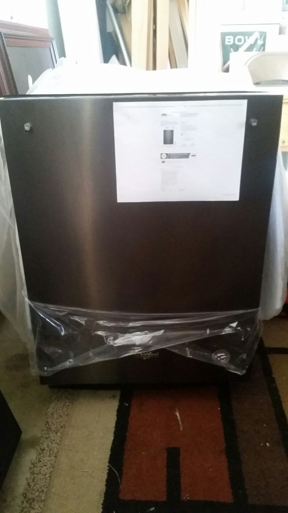 WHIRLPOOL 47-decible BLACK STAINLESS built-in dishwasher WDT970SAHV