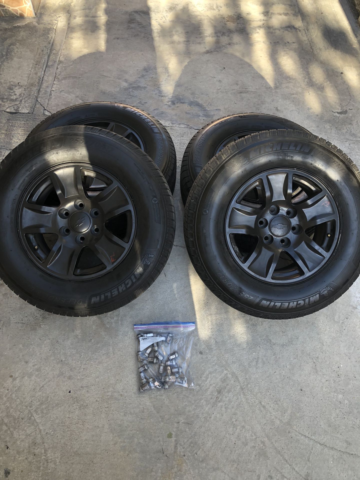 17” Rims and Michelin Tires (4)