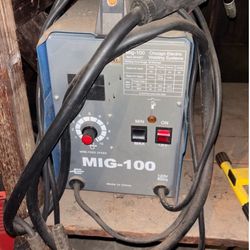 Chicago Electric MIG-100 Flux Wire Welder 90 Amp Welding System