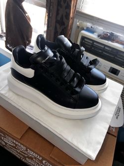 Alexander McQueen's women's 36