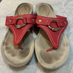St John’s Bay Women’s Size 6 Orange Red Slip On Sandals
