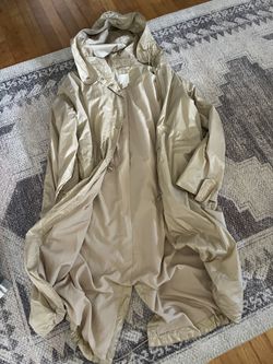 Gorgeous Small Size Rain Coat ! Elegant