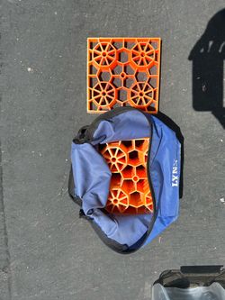 Lynx Leveling Pads with Carry Bag