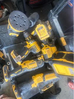 Dewalt tools and batteries