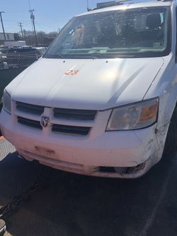 2010 Dodge caravan parting out