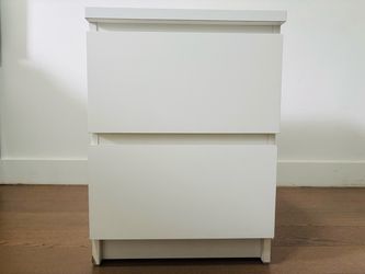 White 2-Drawer Nightstand Bedside Table