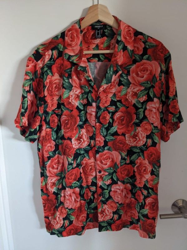 Forever 21 Rose Floral Pattern Shirt Mens Medium