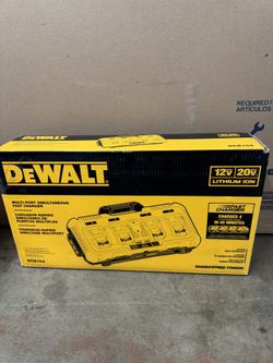 DEWALT 20 -Volt Lithium-ion (Battery Charger)