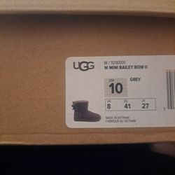 Ugg Boot Size 10 Brand New