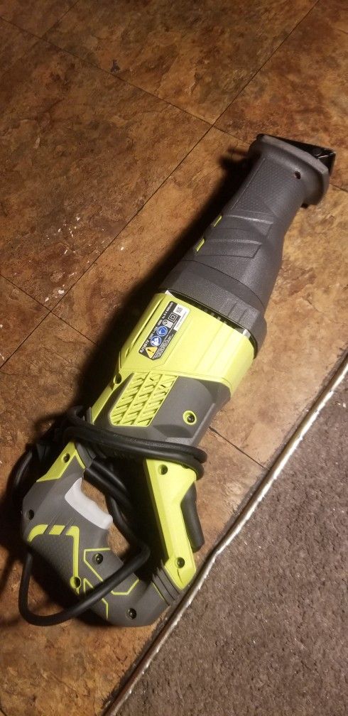 HEAVY DUTY RYOBI 12 AMP SUPER SAWZALL