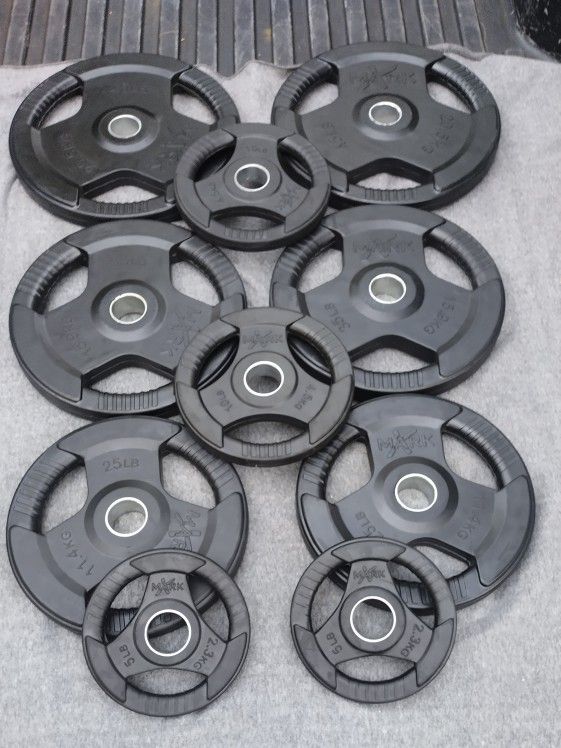 FULL OLYMPIC RUBBER SET OF EASY TRI-GRIP HANDLE PLATES (PAIRS OF) : 45s 35s 25s 10s 5s