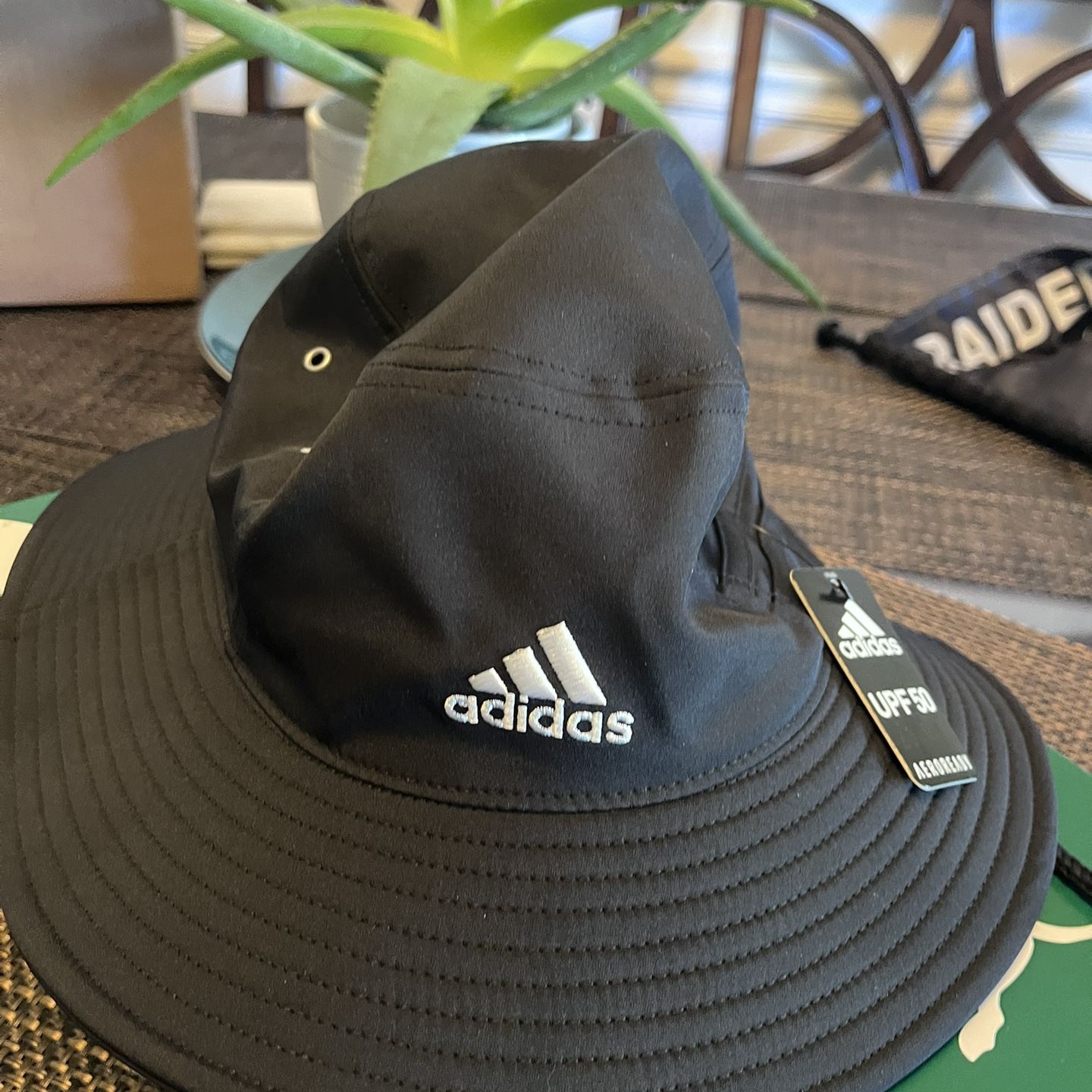 Adidas (Unisex) Aeroready Bucket Hat UPF 50 Black Polyester blend