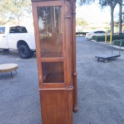 2 END PIECES FOR $100, CENTERPIECE IS INCLUDED FOR FREE