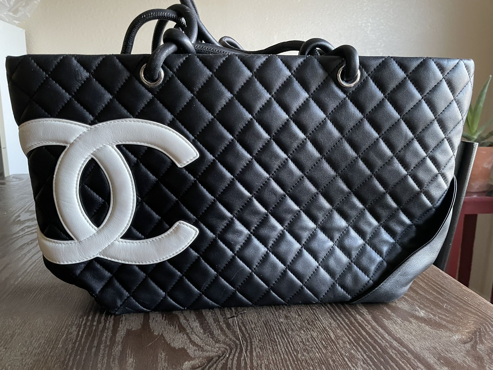 Chanel Cambon Shoulder Tote Bag for Sale in Portsmouth, VA - OfferUp