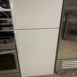 Ge Refrigerator 
