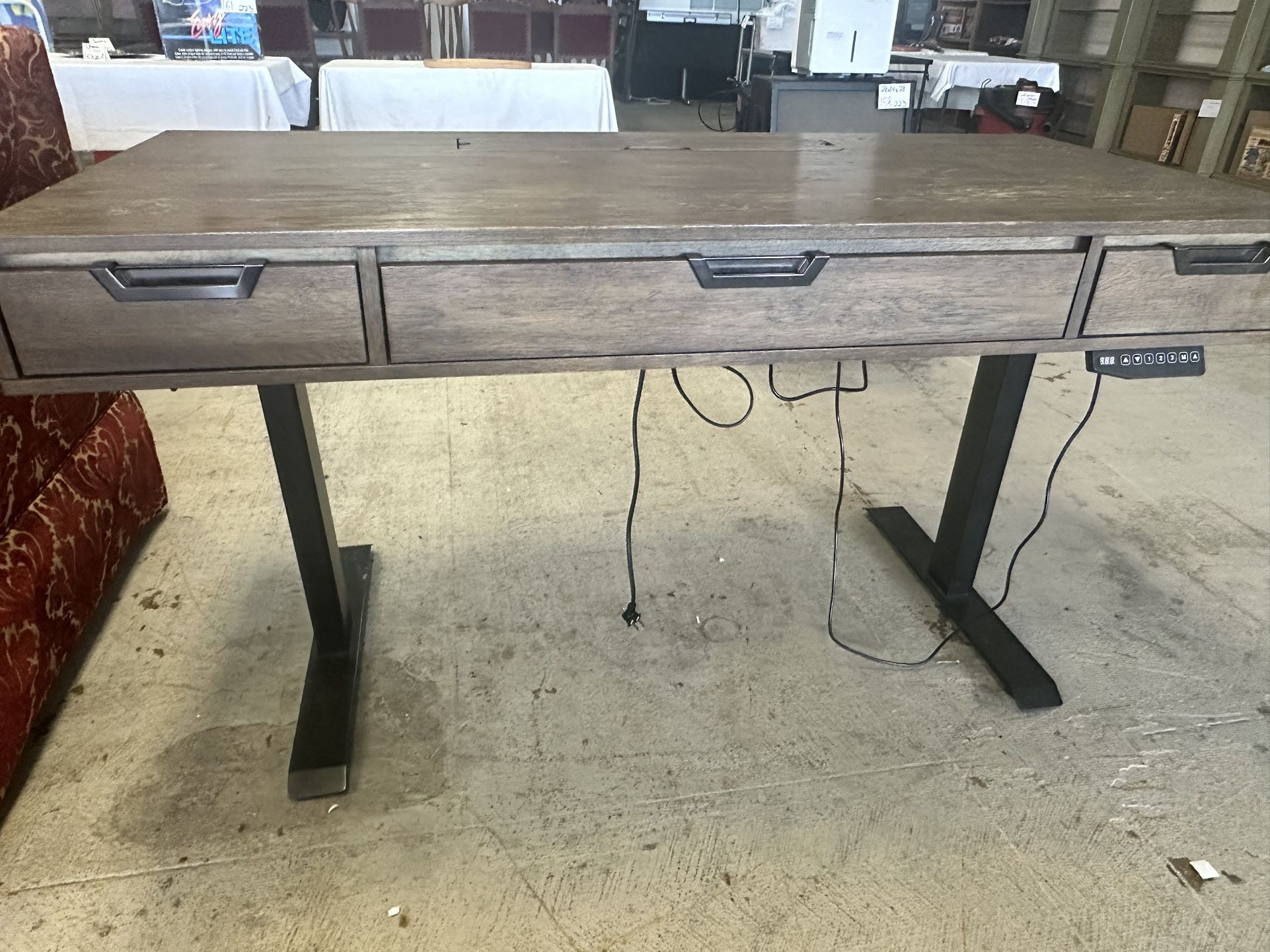 AspenHome Electric Standing Desk