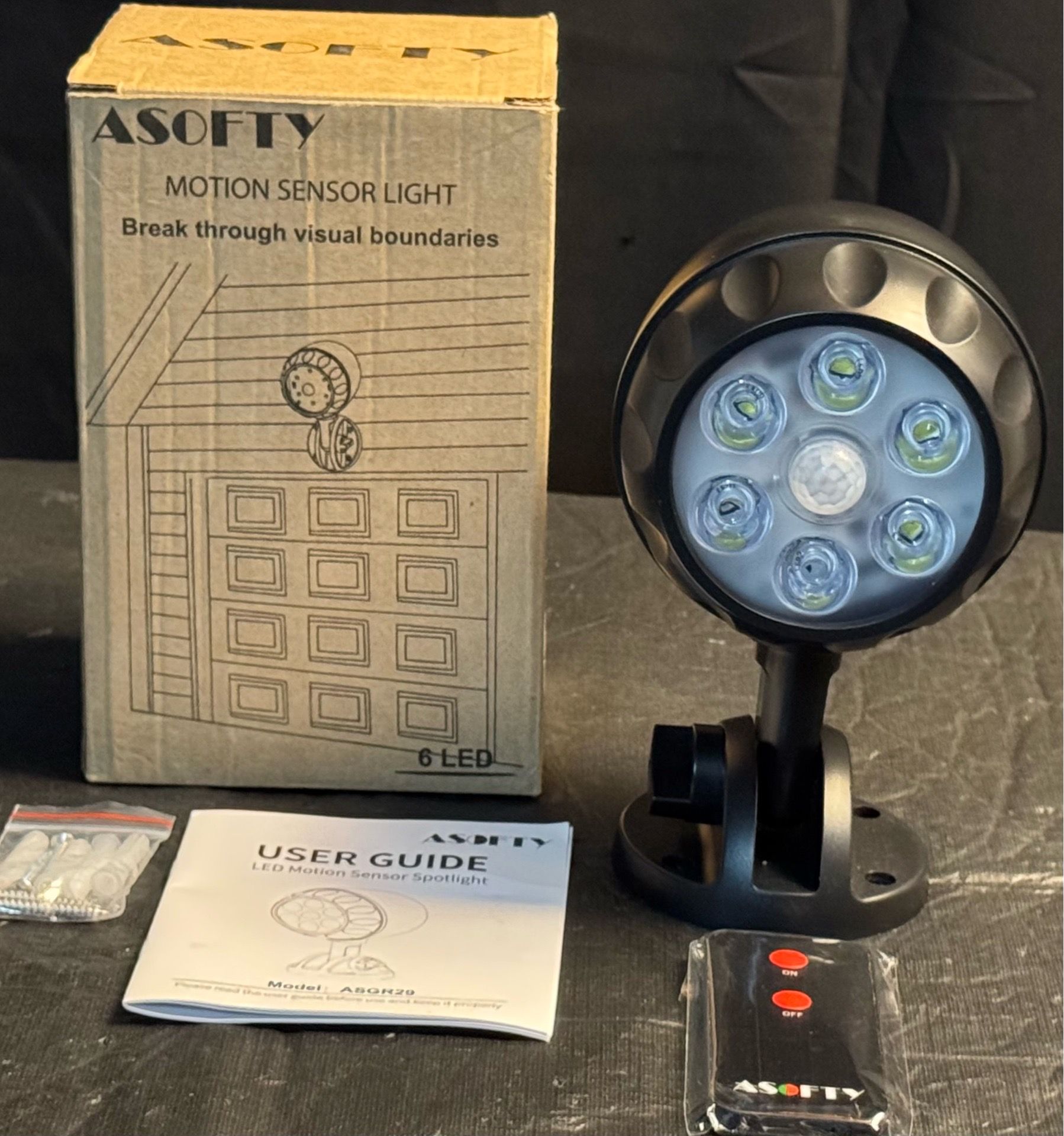 Wireless Outdoor Spotlight w/ Motion Sensor and Remote Control