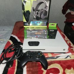 Xbox One S 1tb Bundle 
