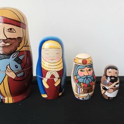 Hand Painted Nesting Christmas Nativity Dolls