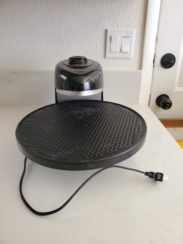 Presto Pizzazz Plus Rotating Pizza Oven, 03432 Black
