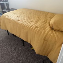 twin bed set (everything included)