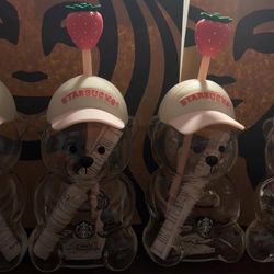 Strawberry Bearista Cup