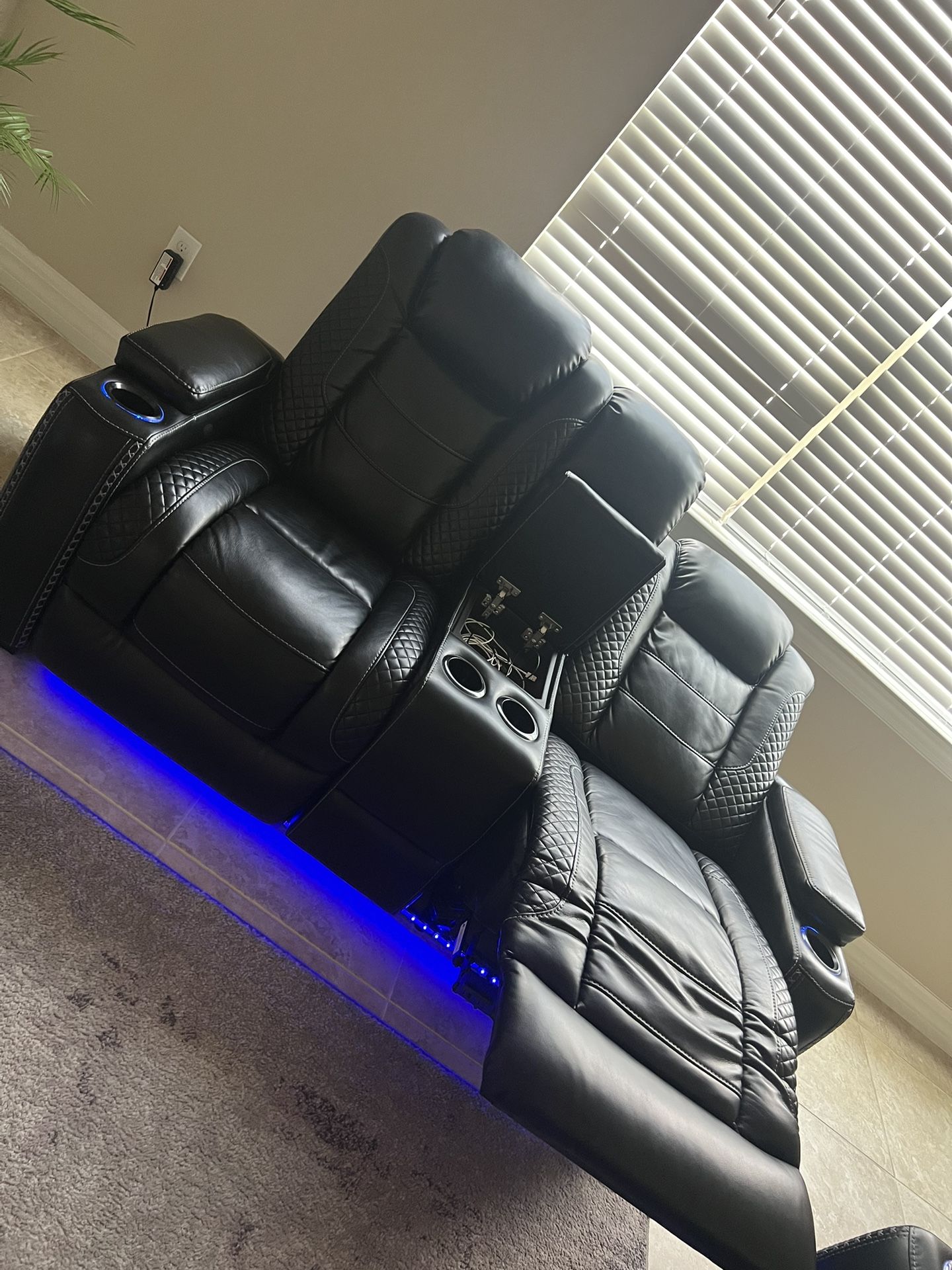 FOR SALE LIKE NEW 5 Seater Recliners for Sale in Orlando, FL OfferUp
