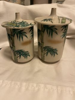 kura i bamboo patterned couple tea cups