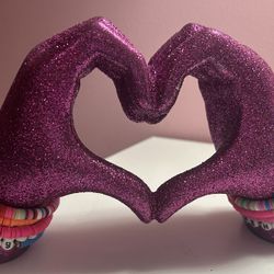 Purple Heart Hands Decor With Bracelets