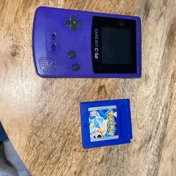 Pokémon Blue And Gameboy Color