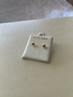 14KT Gold Ball Stud Earrings