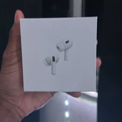 *BEST OFFER* AirPods Pro’s 2nd Gen  With Active Noise Cancellation