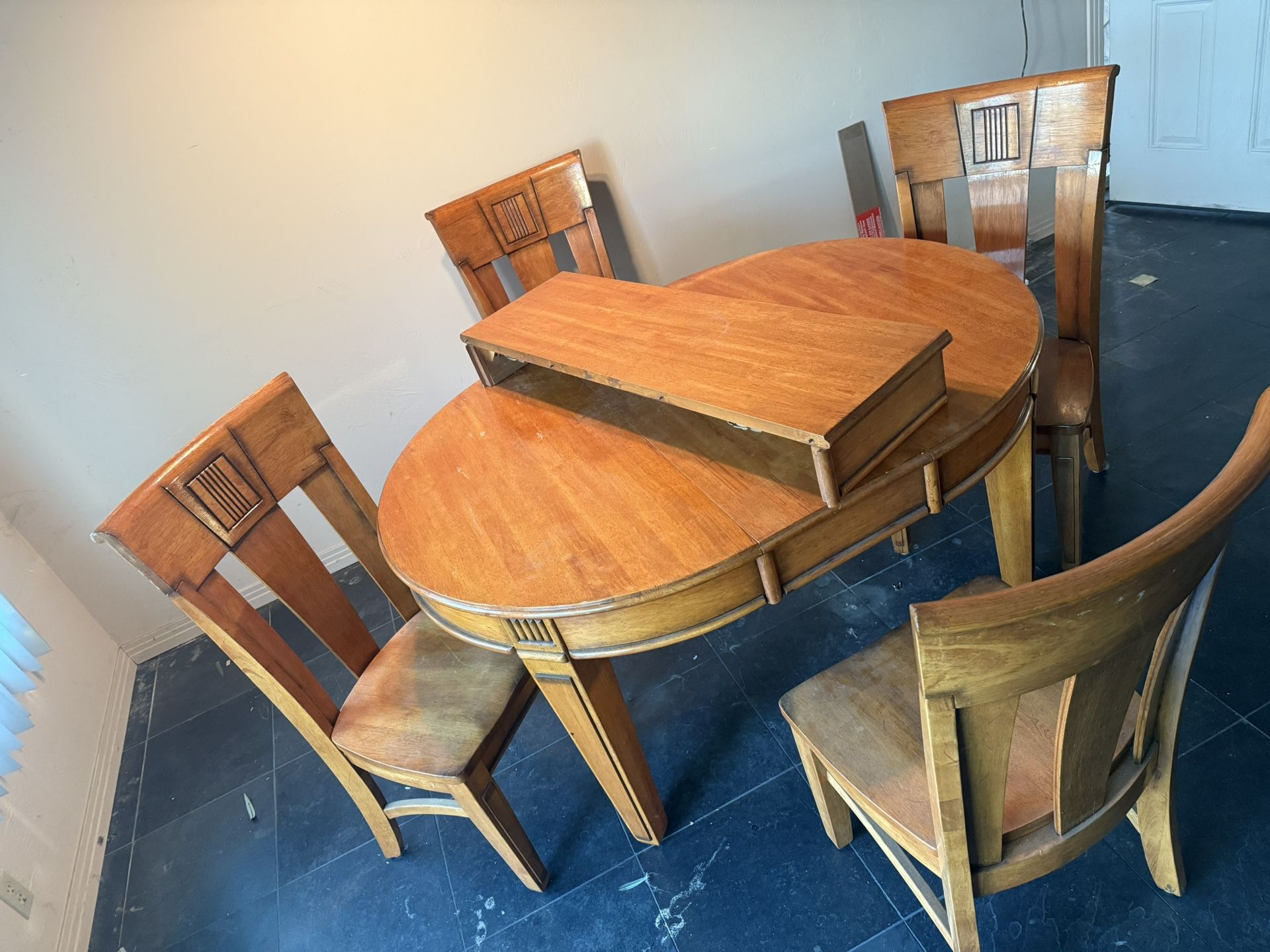 Dinner Table With Extension Leaf