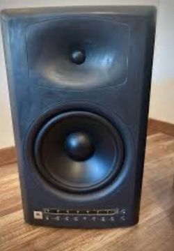 JBL LSR4328 near field monitors