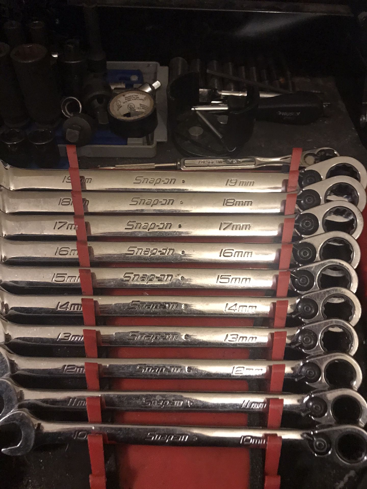Snap on metric ratcheting wrenches