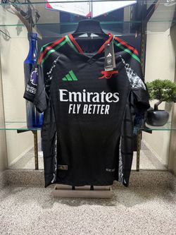 Arsenal Away 24-25