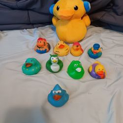 Ducks And Boo Bucket 