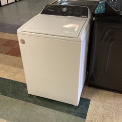 4.6 Cubic Ft. Whirlpool Top Load Washer‼️