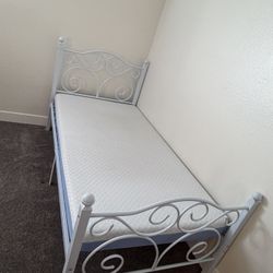 Twin Bed Frame With Mattress 