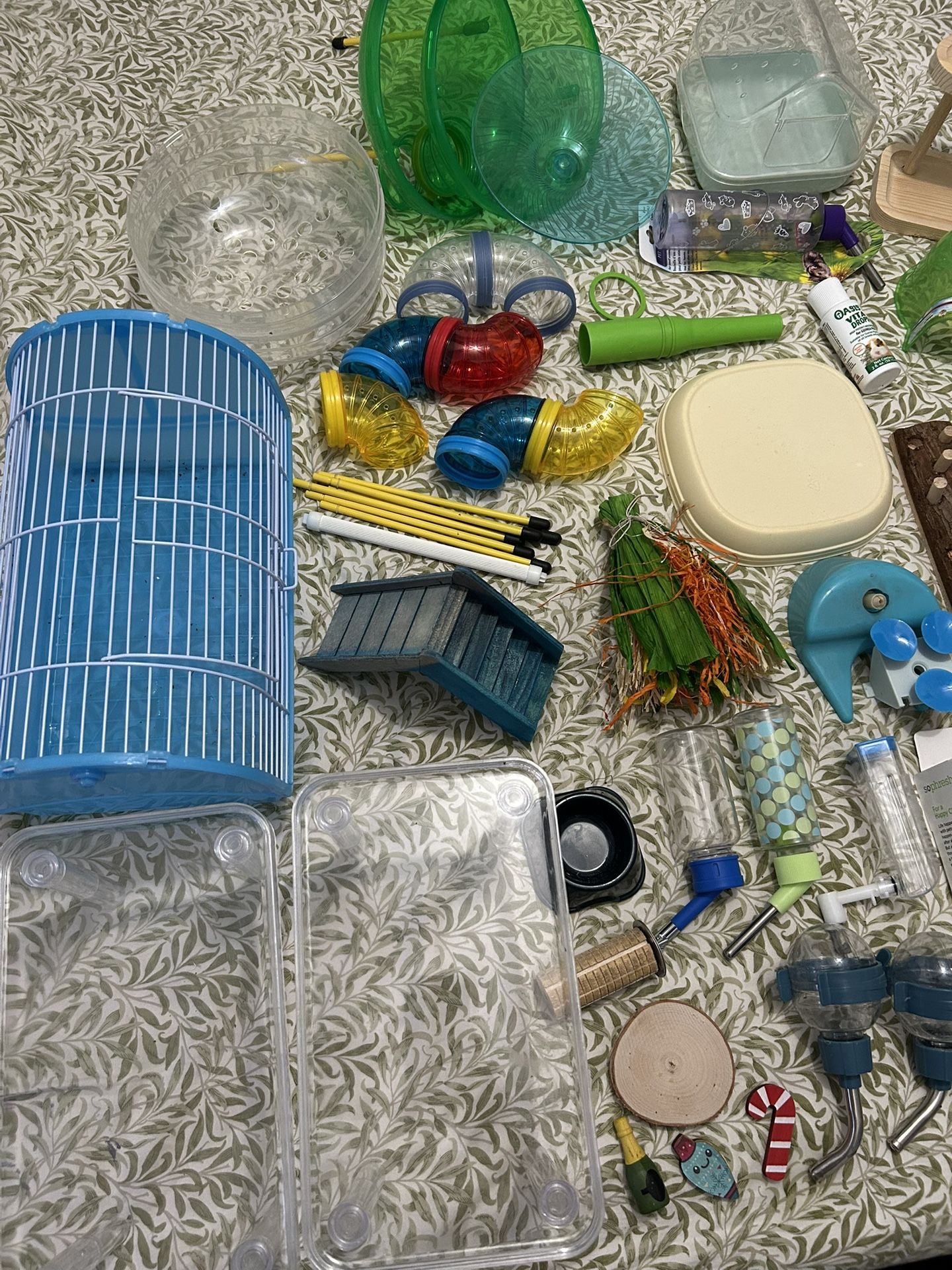 Hamster/Guinea Pig Supplies