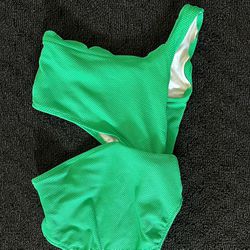 Girl’s Old Navy Green One  Piece Bathing suit 5-7